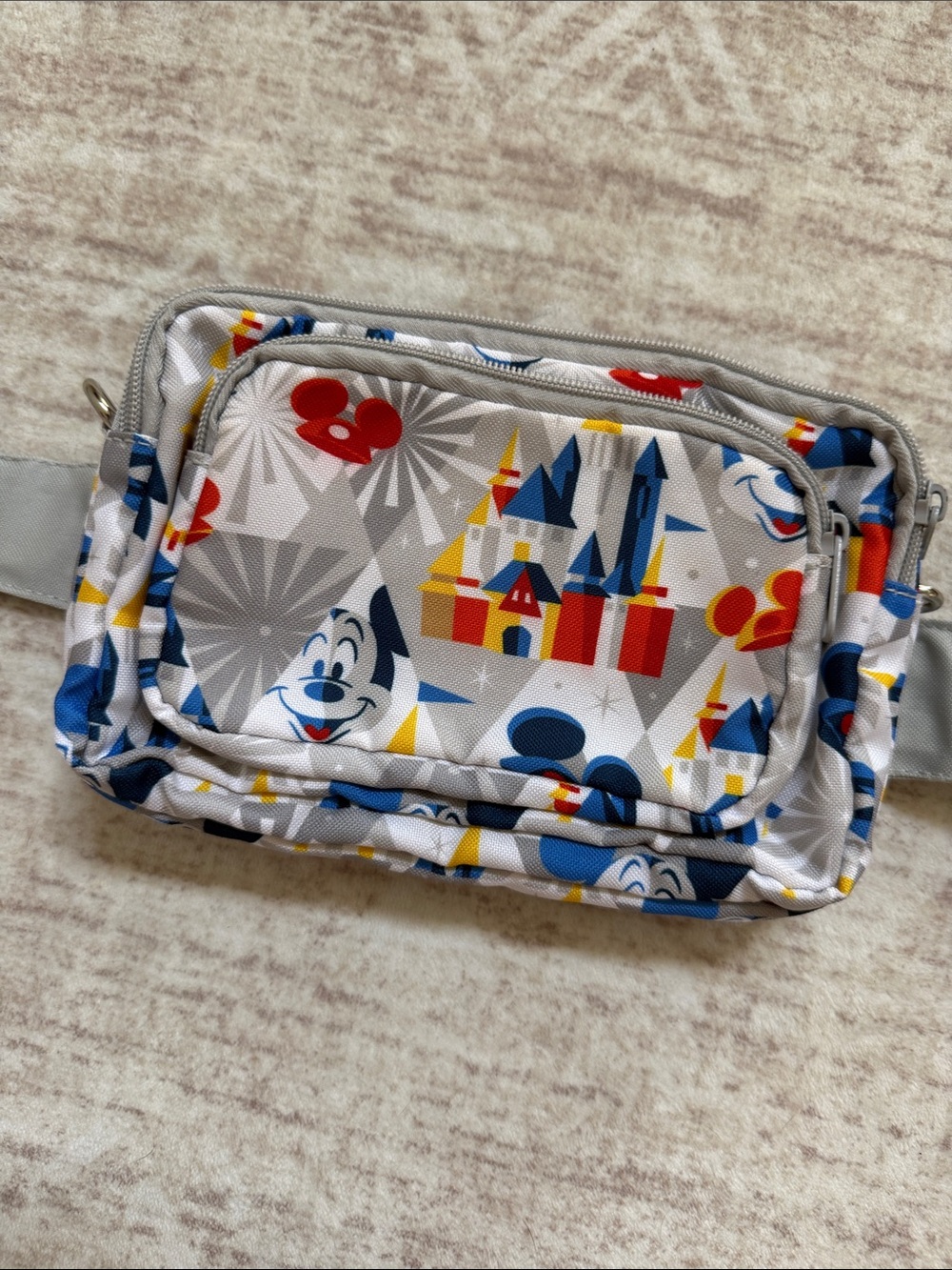 Disney Parks Walt Disney World Mickey Belt Bag Fanny Pack Crossbody Park Icons - Picture 2 of 4